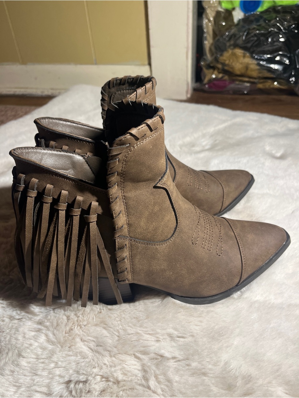 Women’s Brown Taupe Western Cowboy Fringe Pointed Toe Ankle Boots Size 8